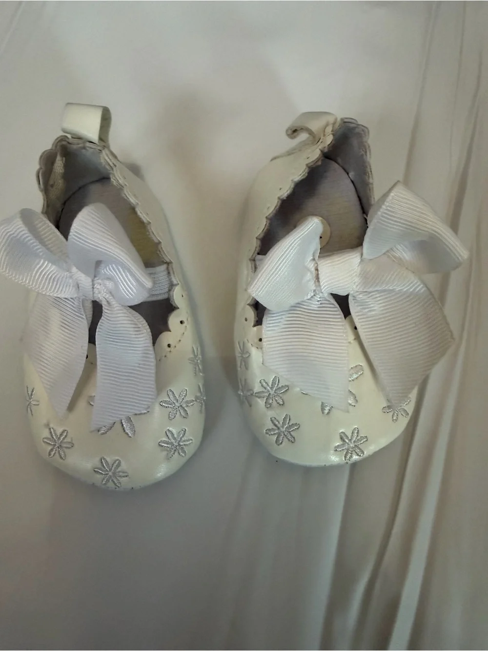 White Baby Girls' Bow Mary Jane Shoes